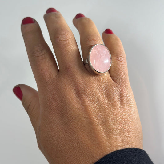 Rose Quartz Ring vertical