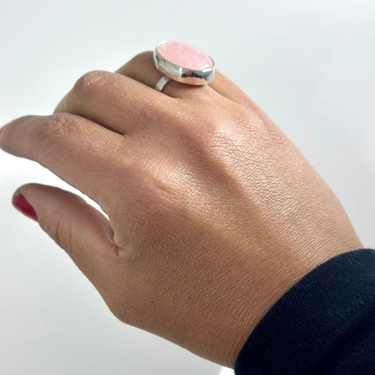 Rose Quartz Ring vertical