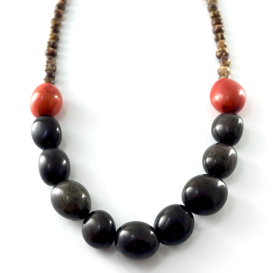 black w/ red dot - Jarina Necklace
