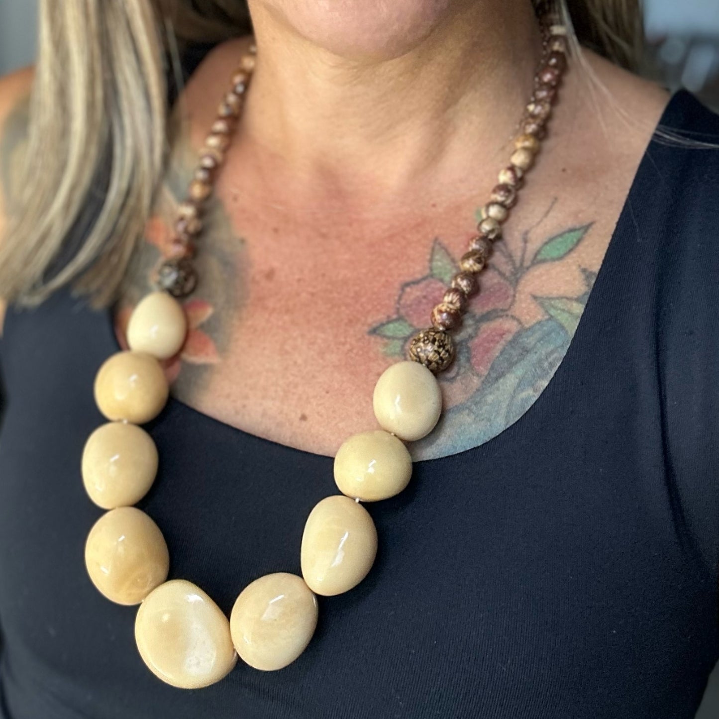 off White Jarina Necklace