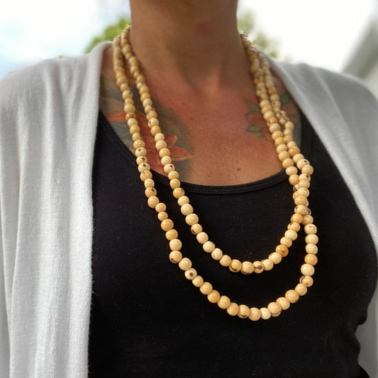 Off White - Single Açai Necklace