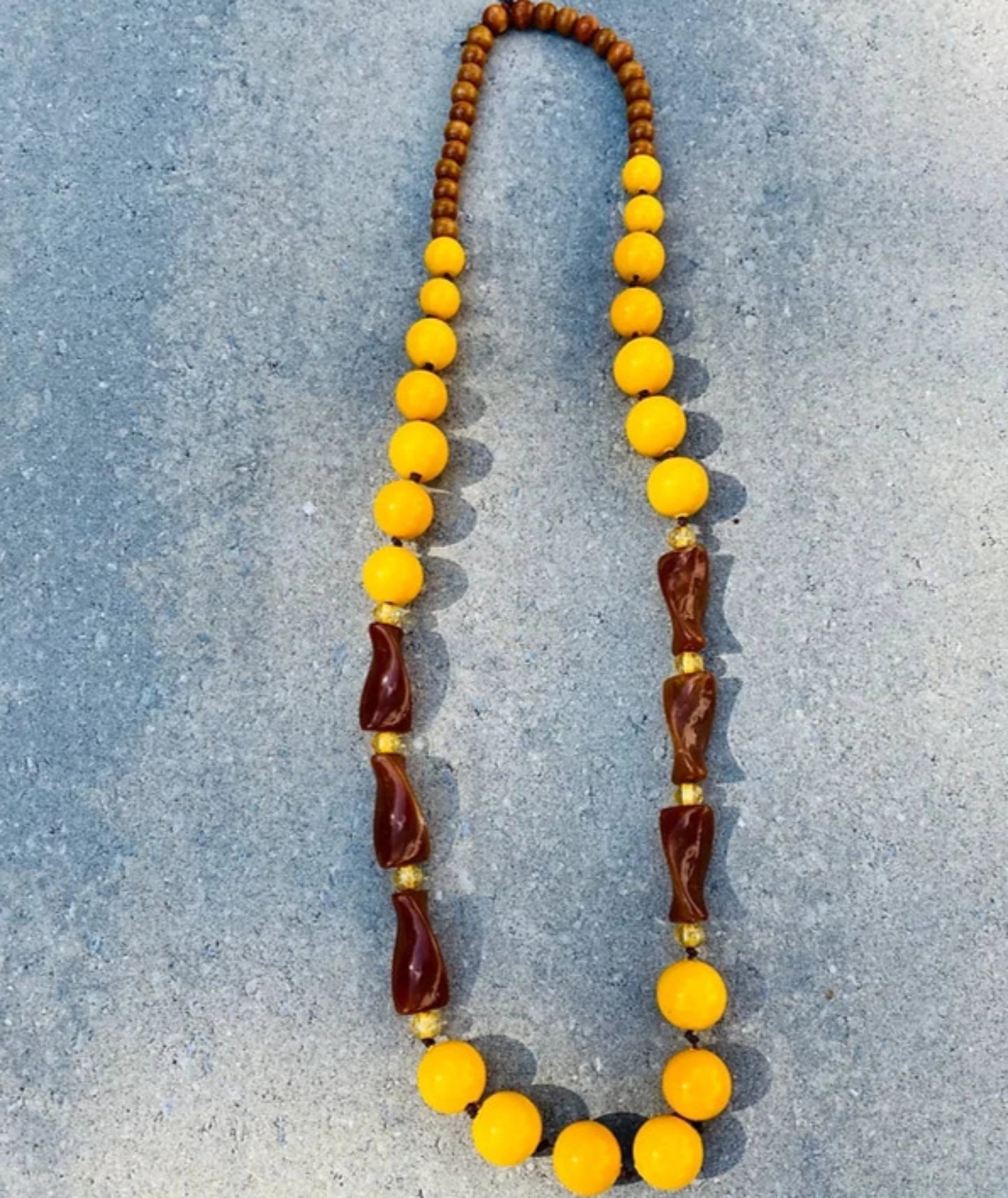 Long Necklace - Resin Yellow/brown