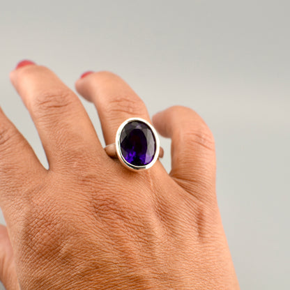 Amethyst  -  Oval Organic Ring